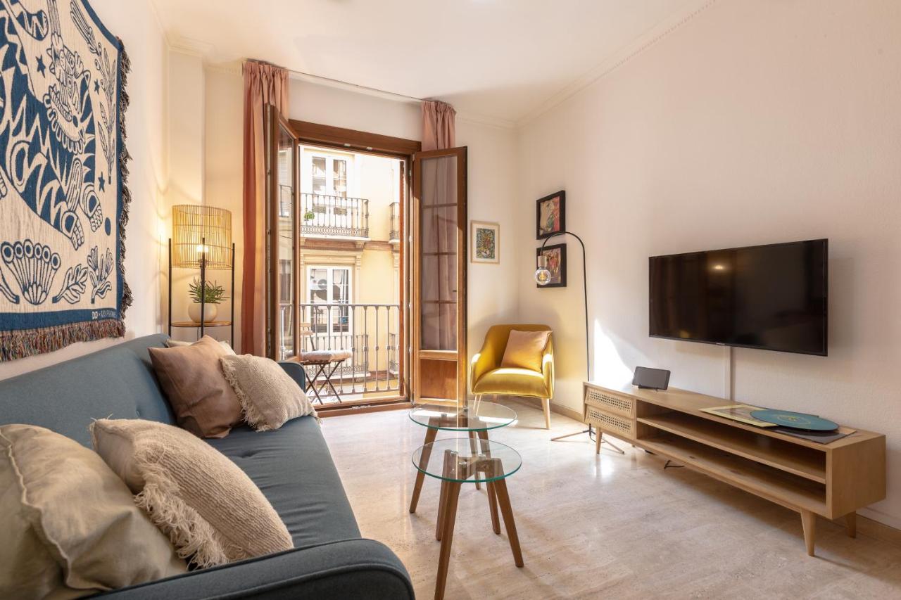 Bright Apartment With Patio And Balconies In The Center มาลากา ภายนอก รูปภาพ