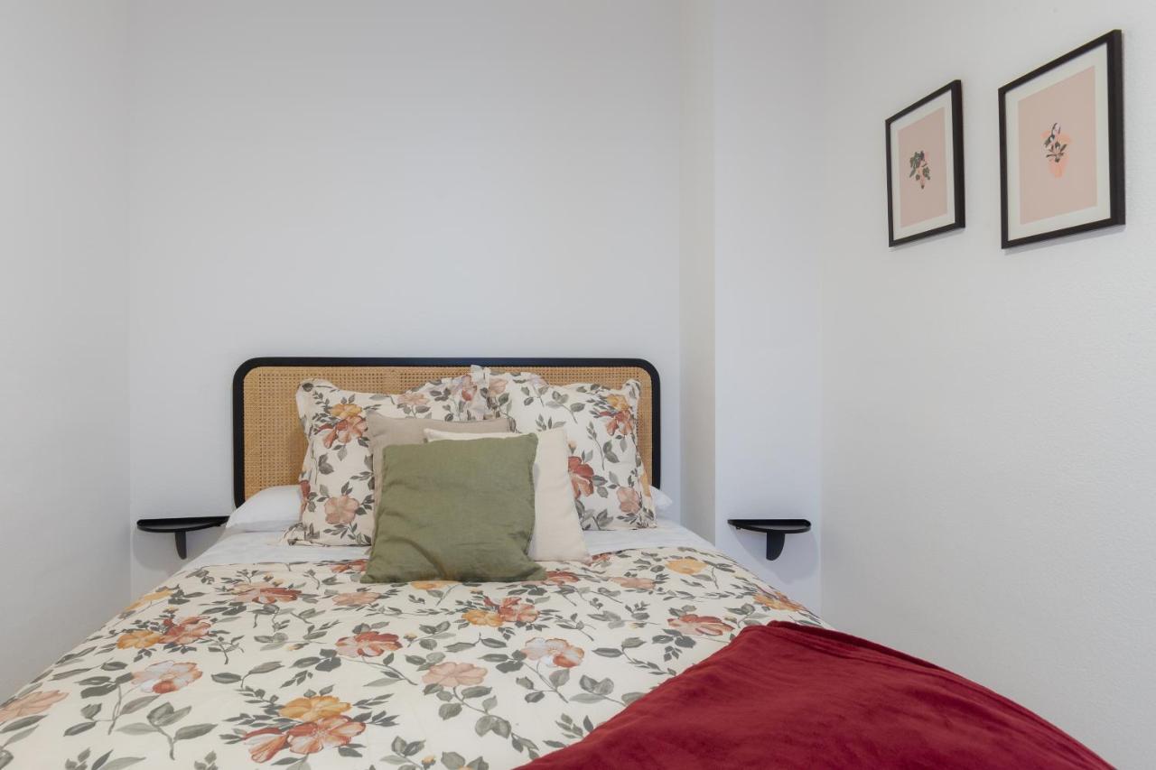 Bright Apartment With Patio And Balconies In The Center มาลากา ภายนอก รูปภาพ