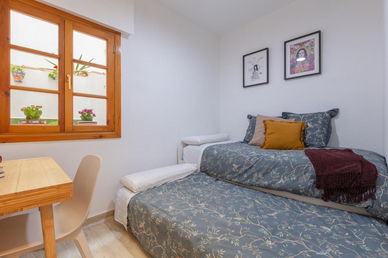 Bright Apartment With Patio And Balconies In The Center มาลากา ภายนอก รูปภาพ