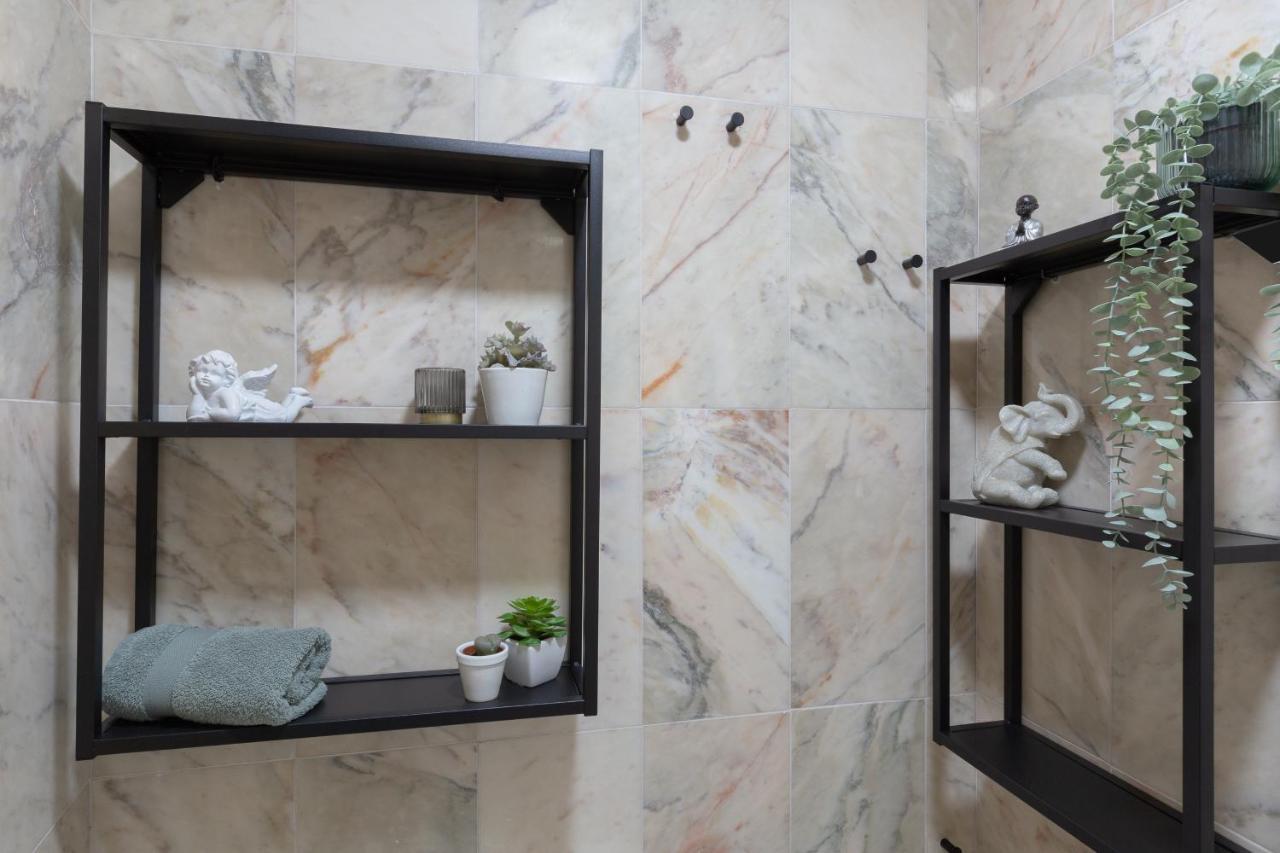 Bright Apartment With Patio And Balconies In The Center มาลากา ภายนอก รูปภาพ