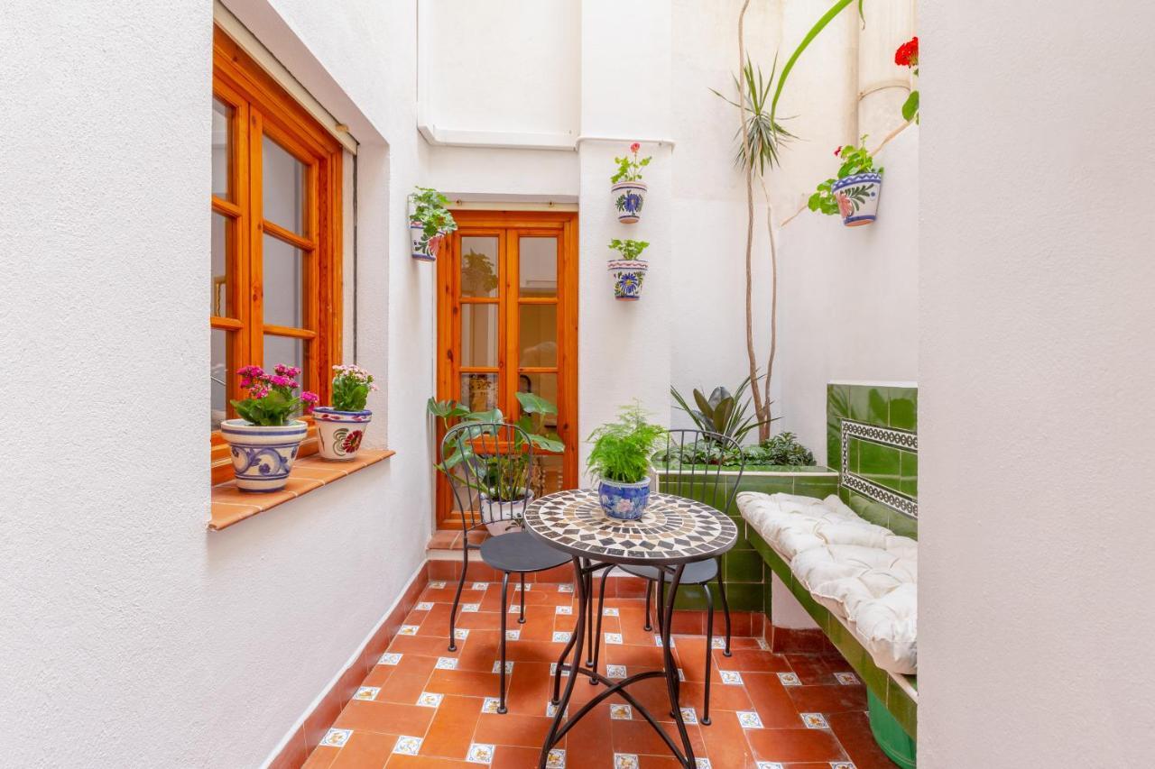 Bright Apartment With Patio And Balconies In The Center มาลากา ภายนอก รูปภาพ